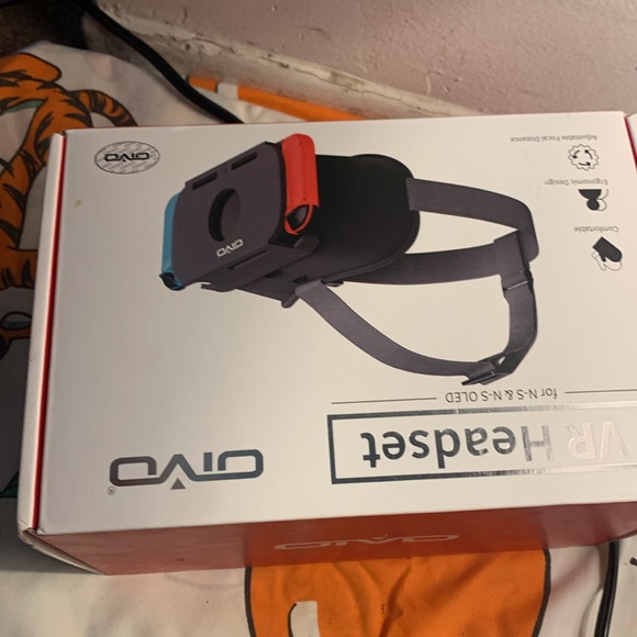 VR headset - Picture 3 of 6